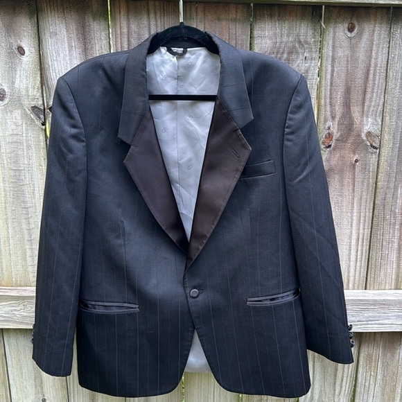 Christian Dior Monsieur tuxedo jacket, size 41S - Picture 1 of 8